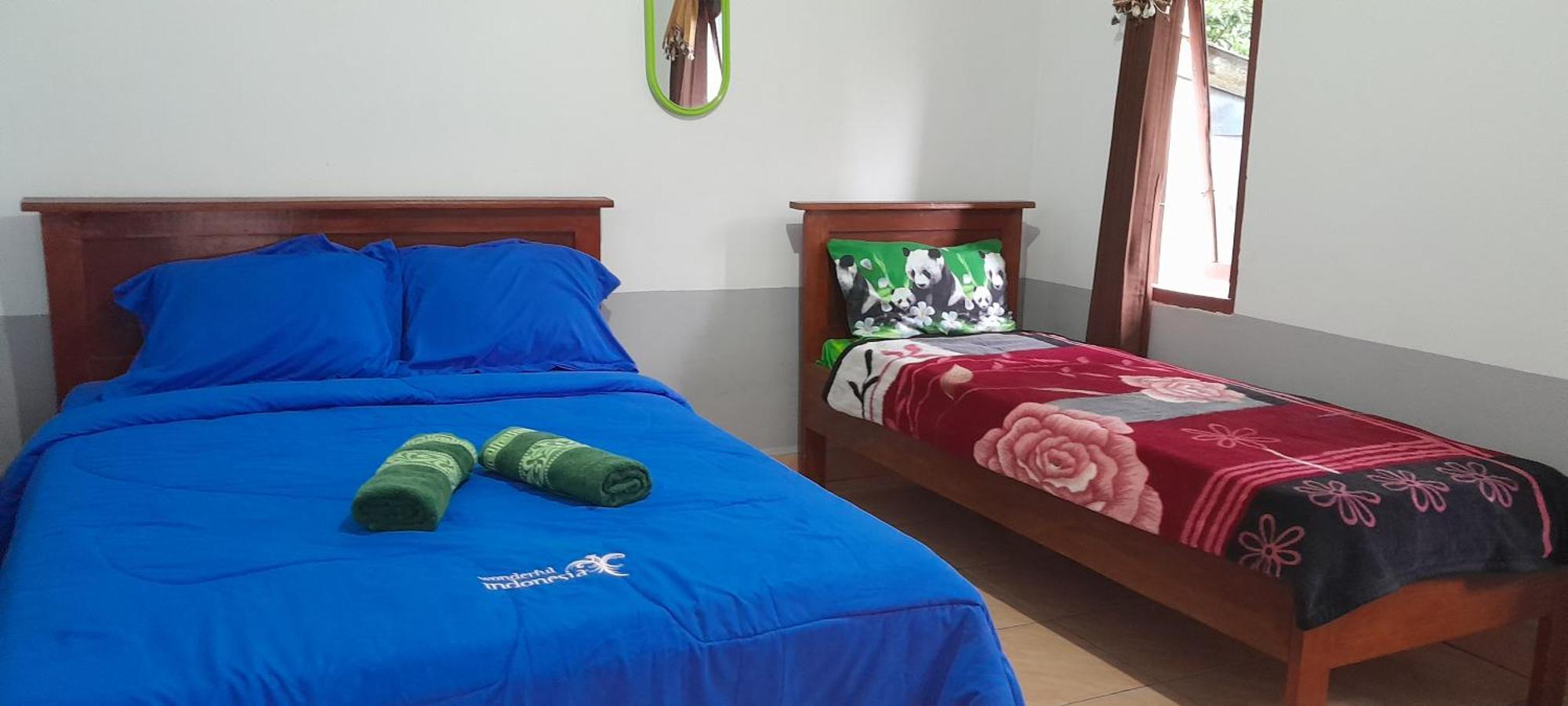 Arnolds Familly Homestay Bajawa Exteriör bild